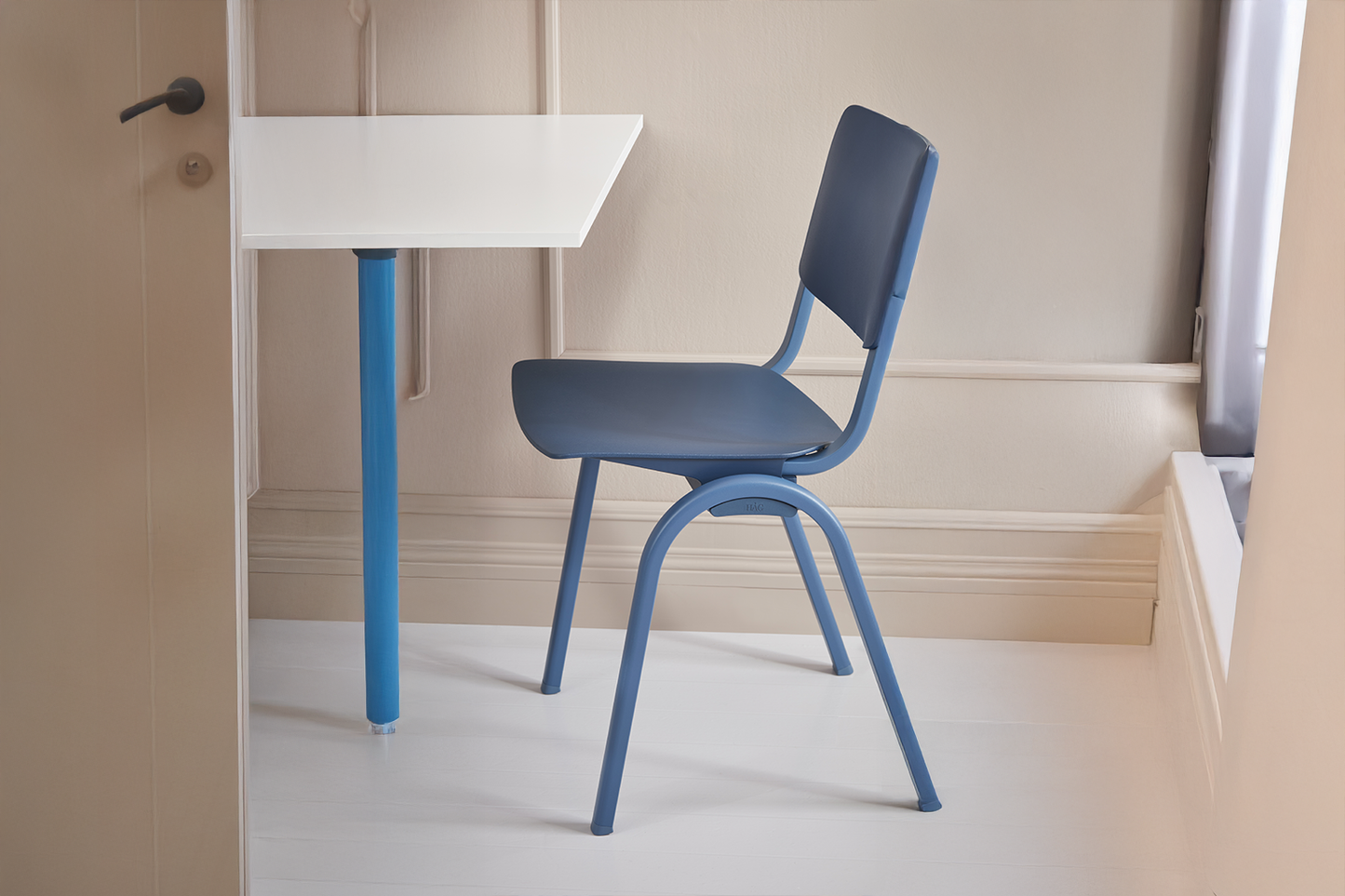 HAG Celi Stack Chair Model 9100